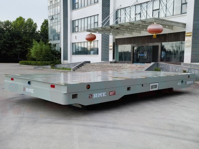 טרולי העברה חשמלית המונעת על עצמה